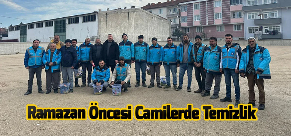 Ramazan &Ouml;ncesi Camilerde Temizlik